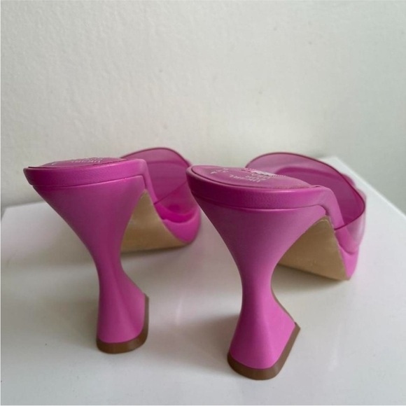 Barbie Pink Heels - Picture 2 of 3